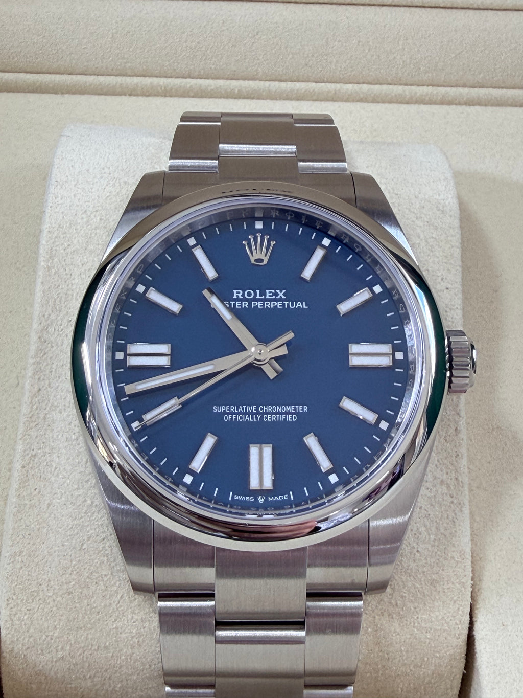 2026 Rolex Oyster Perpetual 41 Blue Dial 134300 – New | Full Set