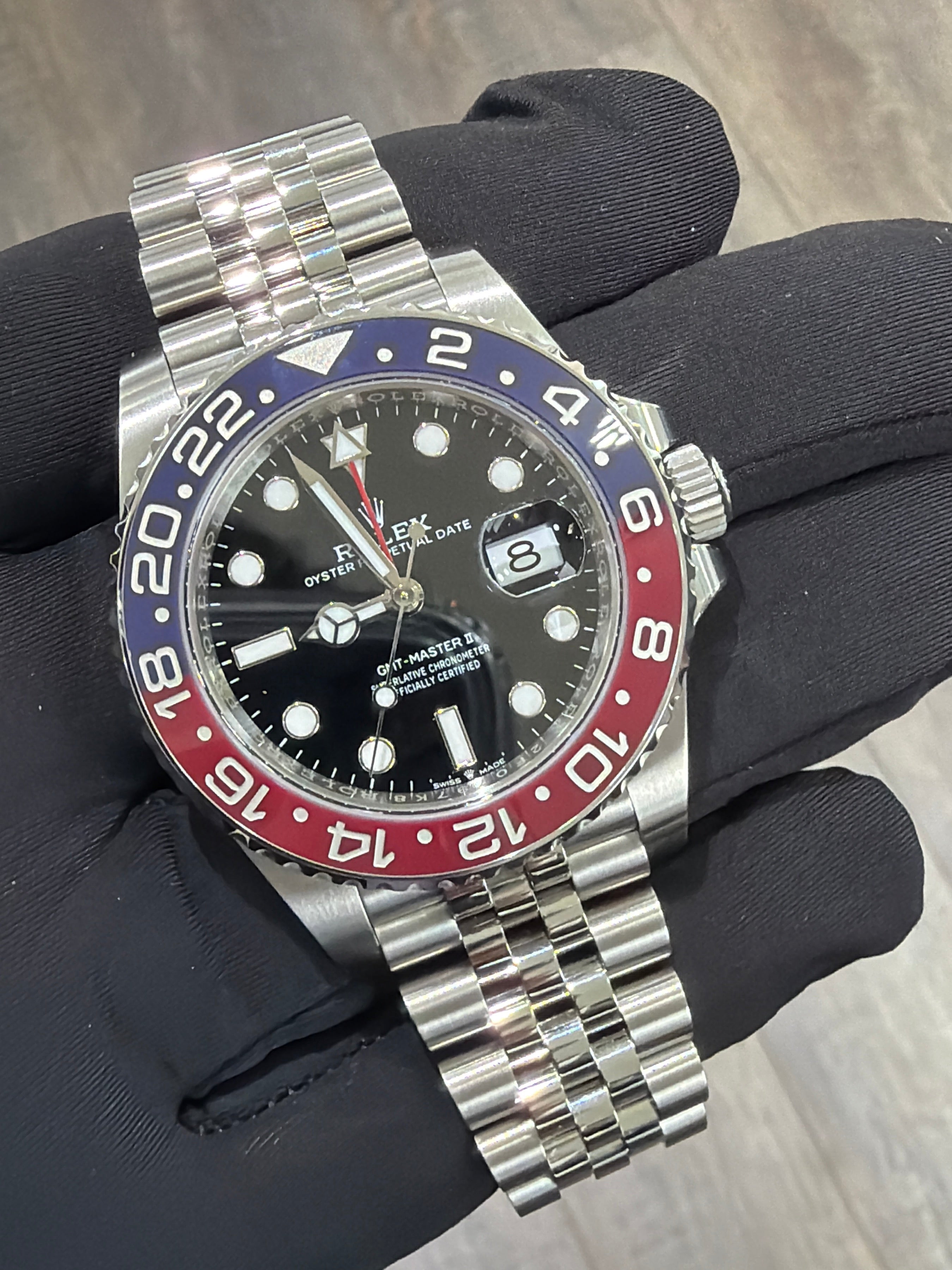 2025 Rolex GMT-Master II "Pepsi" 126710BLRO Jubilee – New | Full Set