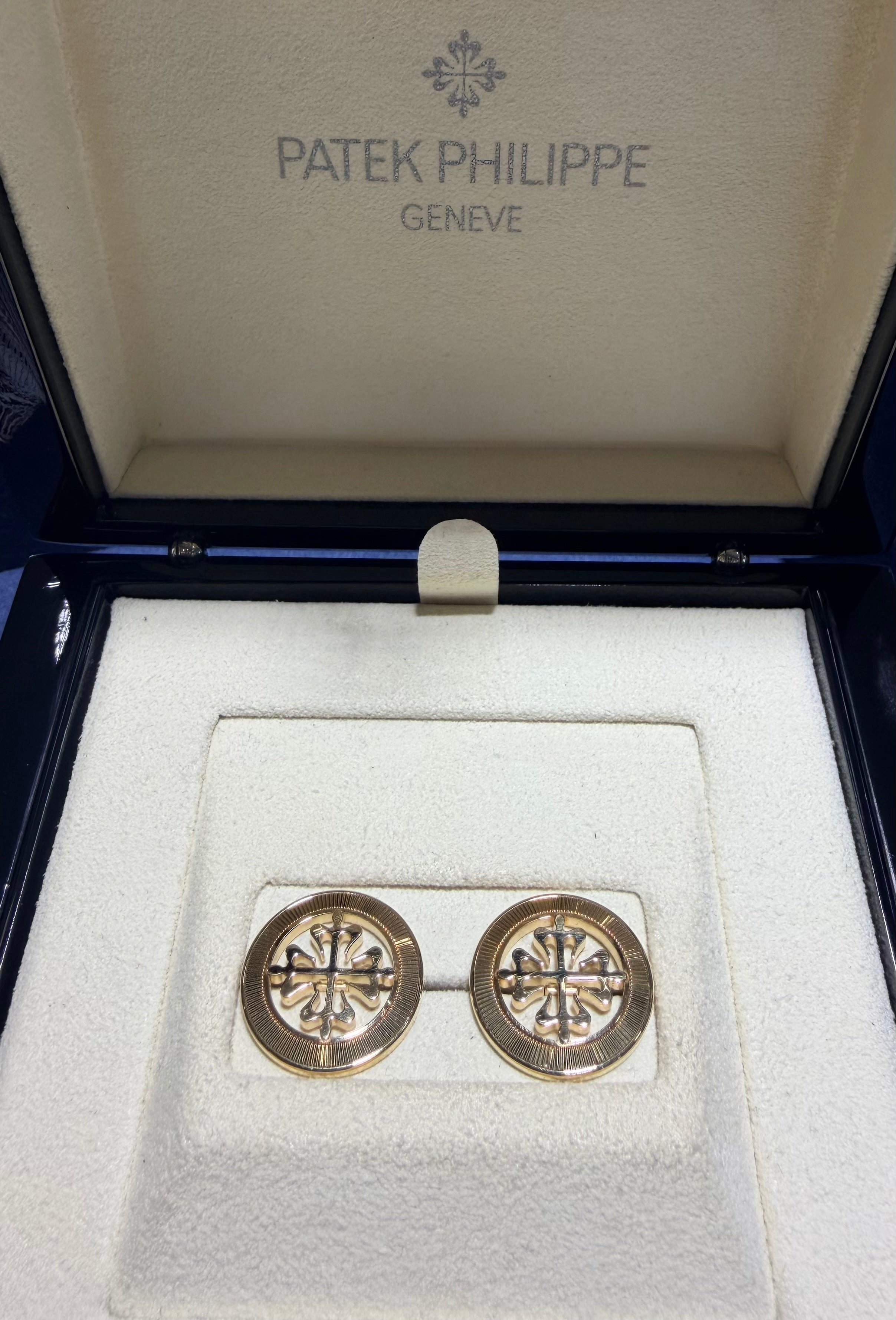 Patek Philippe Calatrava Cross 18K Yellow Gold Cufflinks